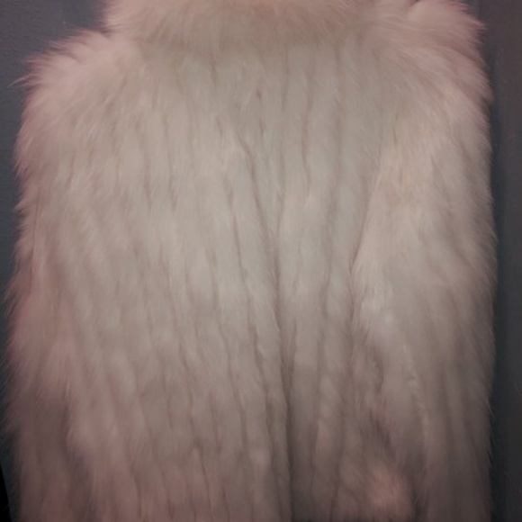 White Coat - Picture 2 of 2